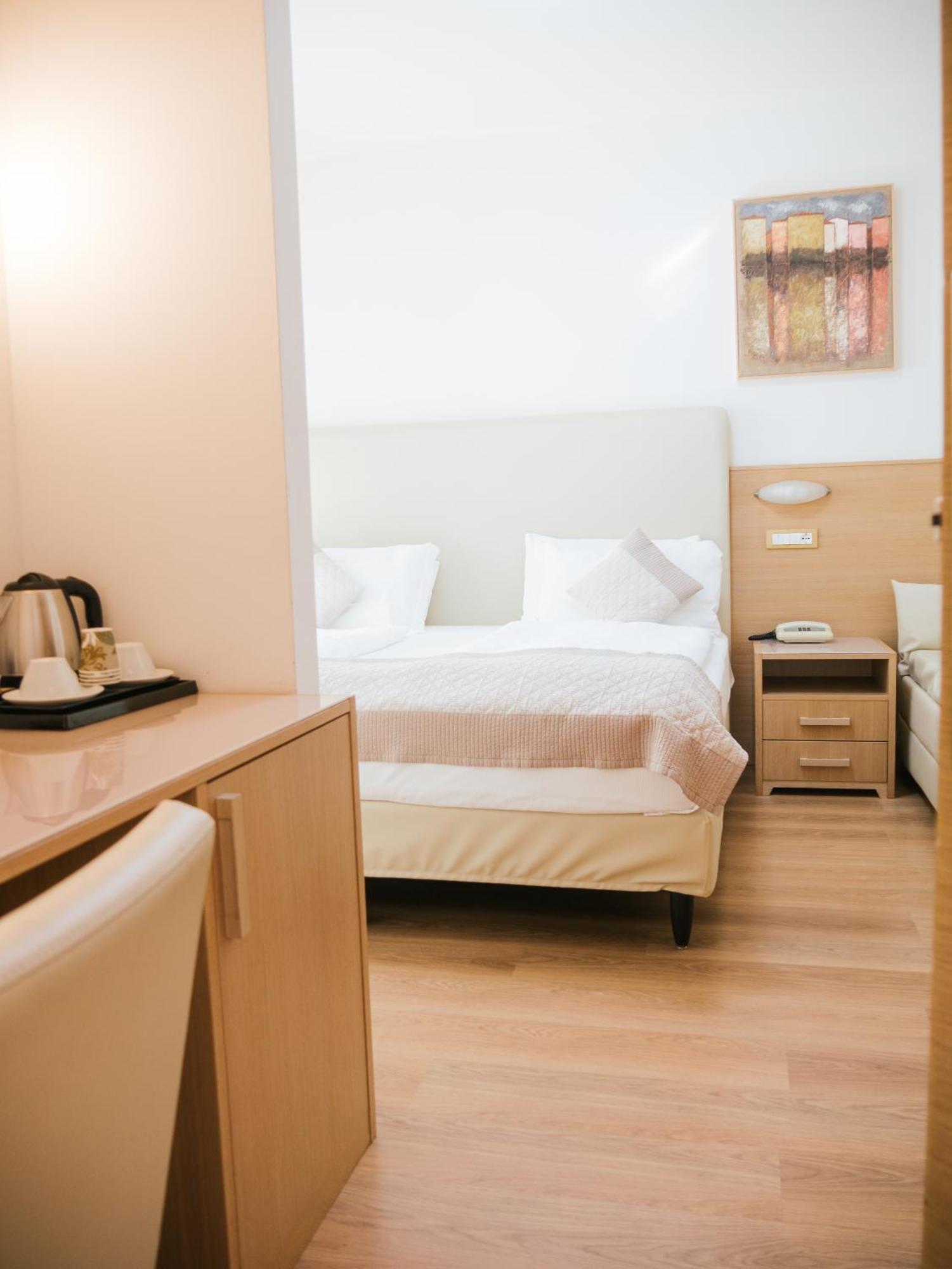 Hotel Bristol