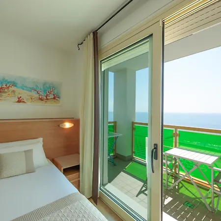 Hotel Bristol Lido di Jesolo Exterior photo