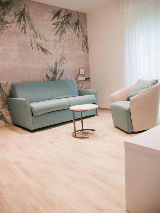 Bristol Hotel 4*