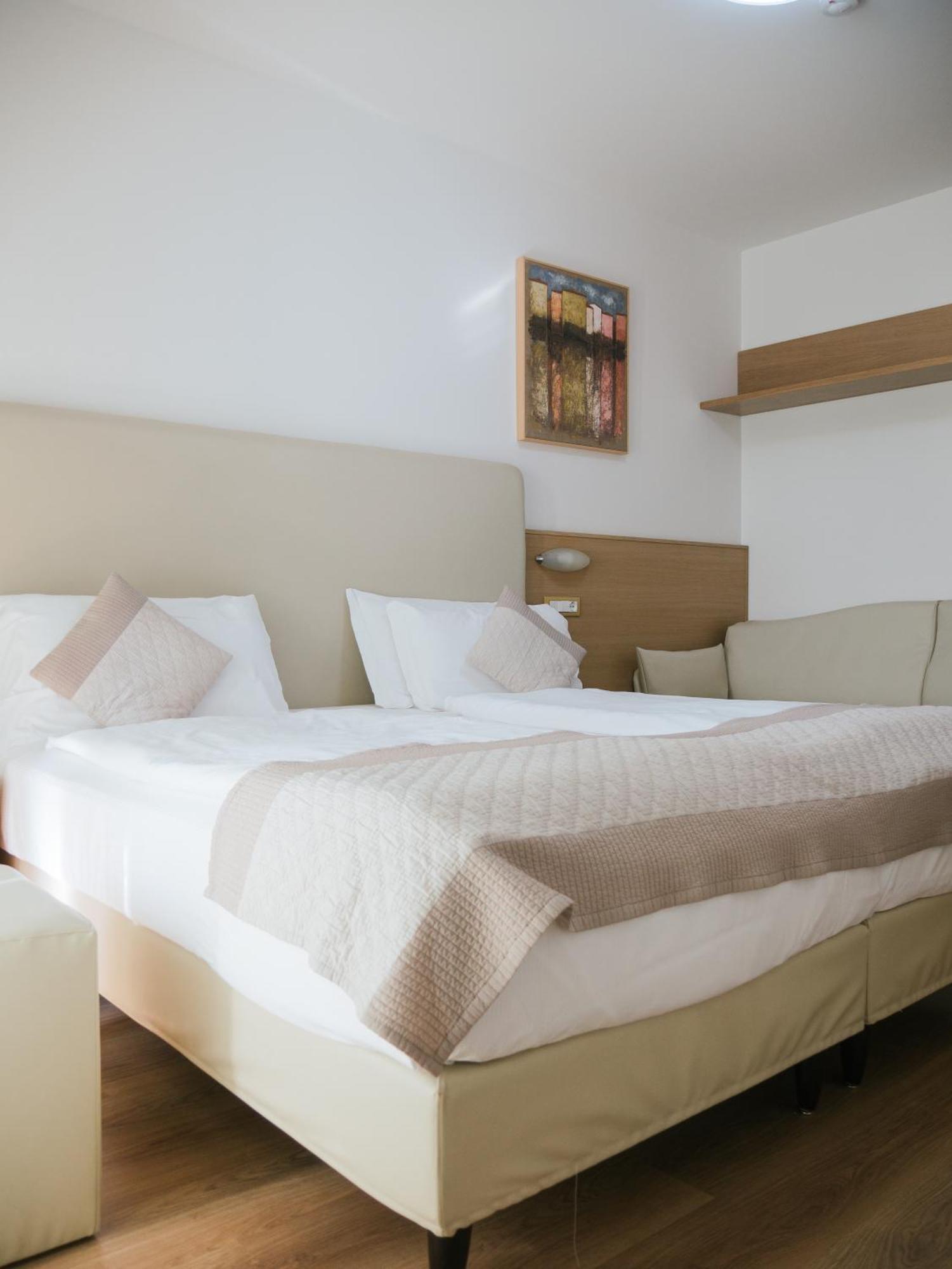 Bristol Hotel 4*